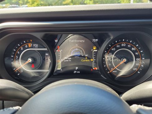 New 2025 Jeep Gladiator Mojave image 24