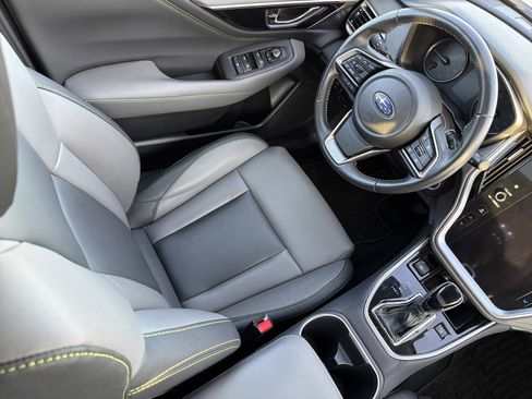 Used 2023 Subaru Outback Onyx Edition XT w/ Popular Package #2 image 10