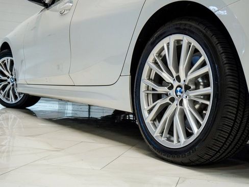 Used 2024 BMW 330i xDrive Sedan image 10