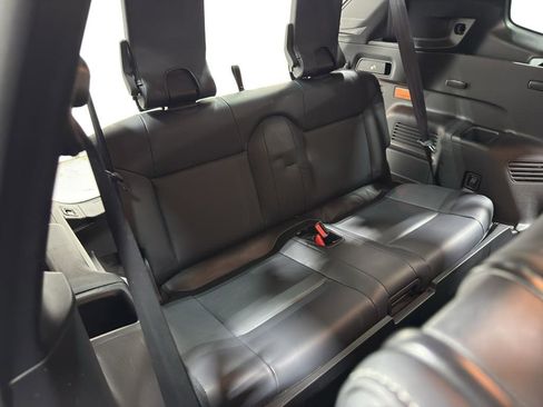 Used 2024 Mitsubishi Outlander SE AWD/4WD image 16