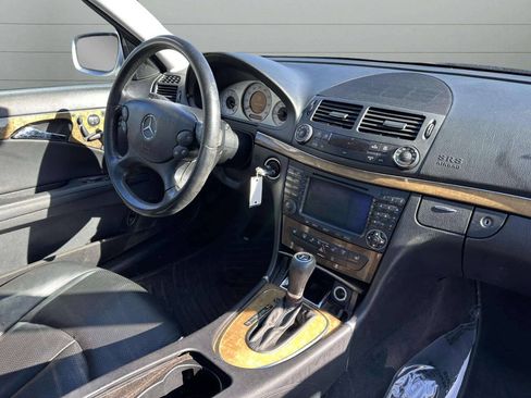 Used 2007 Mercedes-Benz E 350 4MATIC Sedan w/ Premium Pkg 1 image 20