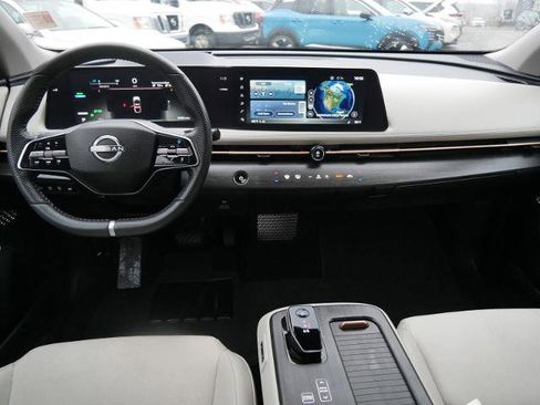 Certified 2024 Nissan Ariya AWD image 14
