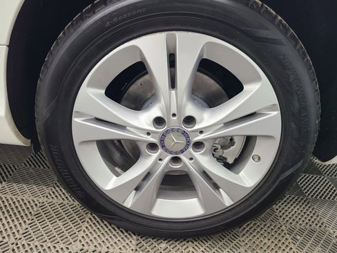 Used 2017 Mercedes-Benz C 300 4MATIC Coupe image 17