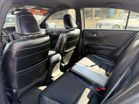 Used 2016 Honda Accord Sport image 28