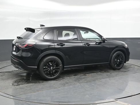 New 2026 Honda HR-V Sport image 2