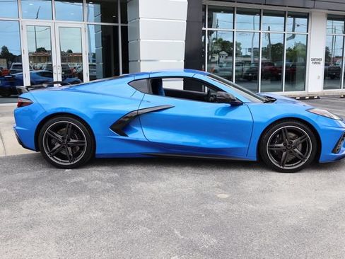 Used 2024 Chevrolet Corvette Stingray Premium Cpe w/ Z51 Performance Package RWD image 9