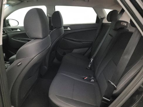 Used 2019 Hyundai Tucson SE AWD/4WD image 18