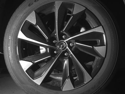 Used 2025 MAZDA CX-50 2.5 Hybrid w/ Premium Plus Pkg image 15