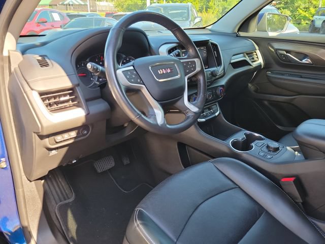 Used 2022 GMC Terrain SLT w/ Tech Package FWD image 15