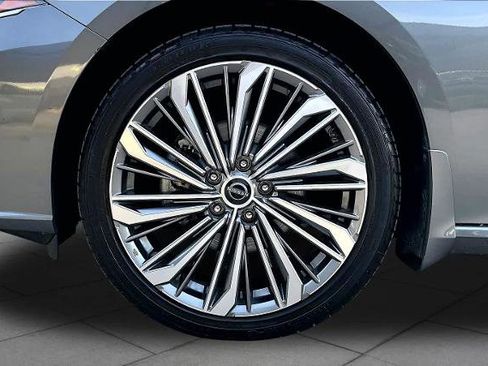 Certified 2023 Nissan Altima 2.5 SL AWD/4WD image 11