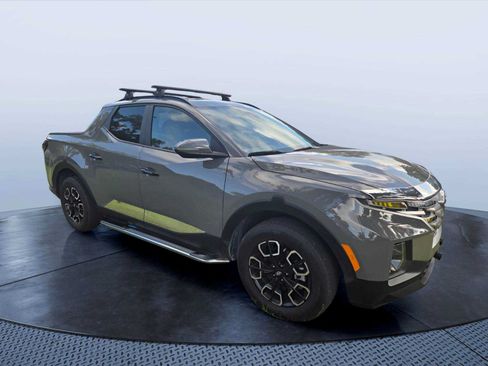 Used 2024 Hyundai Santa Cruz SEL w/ Activity Package FWD image 1