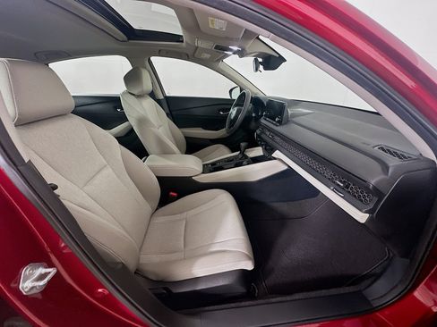 Used 2024 Honda Accord EX image 29
