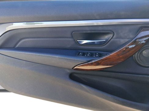 Used 2018 BMW 440i Convertible image 20