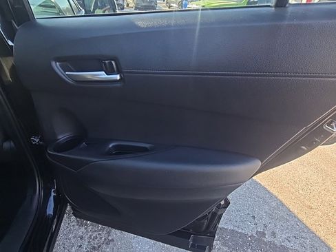 Used 2023 Toyota Corolla Cross XLE image 29