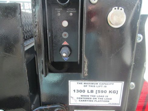 Used 2018 RAM 2500 Tradesman image 7