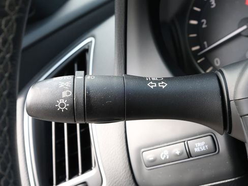 Certified 2023 INFINITI Q50 Sensory image 37