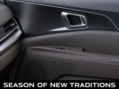 New 2026 Kia Carnival image 25