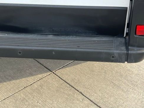 Used 2024 RAM ProMaster 2500 w/ Convenience Group image 7