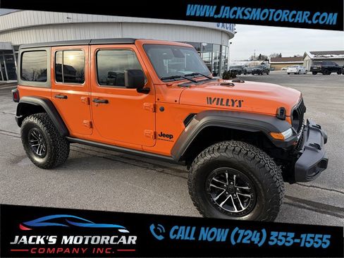 Used 2025 Jeep Wrangler Unlimited Sport AWD/4WD image 5