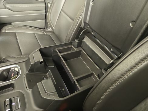 Certified 2024 GMC Sierra 1500 Denali AWD/4WD image 27