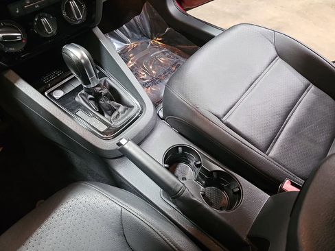 Used 2016 Volkswagen Jetta SEL w/ Lighting Package image 22