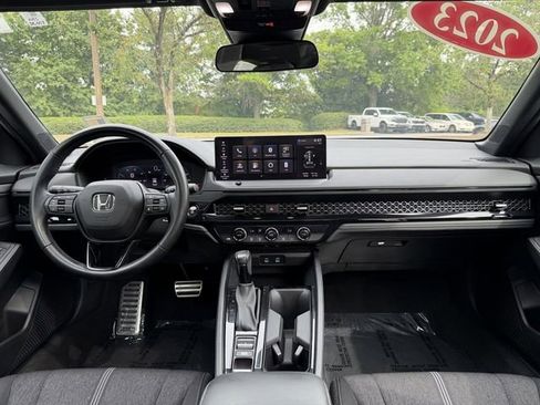 Used 2023 Honda Accord Sport image 33