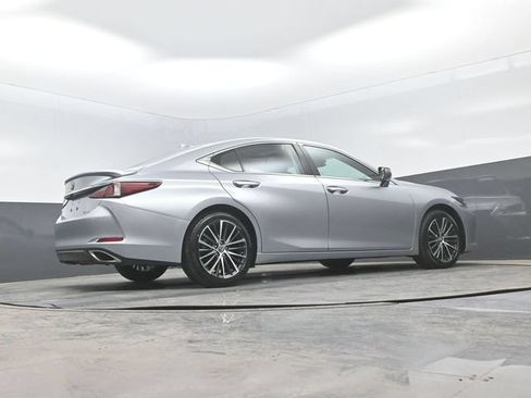 Used 2024 Lexus ES 350 w/ Premium Package FWD image 26