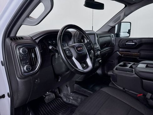 Used 2023 GMC Sierra 3500 SLE w/ SLE Convenience Package AWD/4WD image 9
