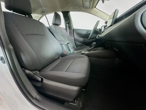 Used 2024 Toyota Corolla LE FWD image 28