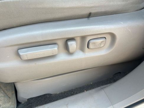 Used 2011 Honda Pilot EX image 10