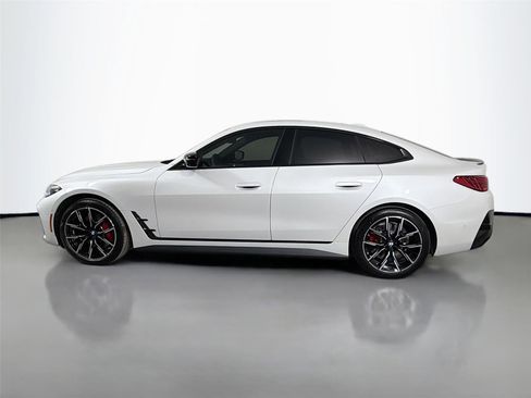 New 2026 BMW i4 eDrive40 w/ M Sport Package RWD image 9