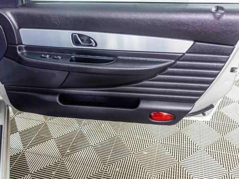 Used 2004 Ford Thunderbird RWD image 35