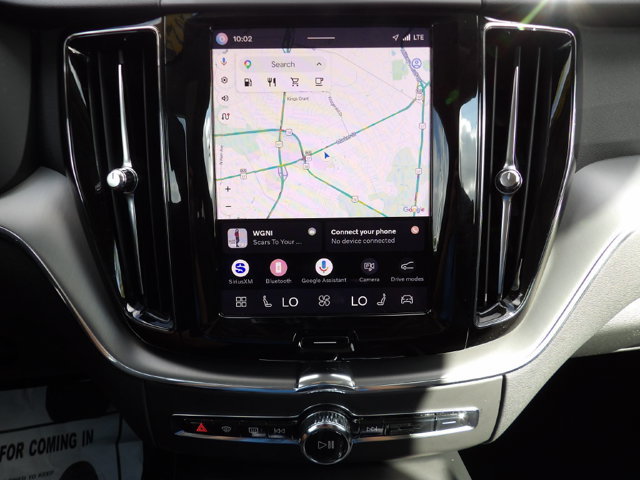 Certified 2024 Volvo XC60 B5 Core AWD/4WD image 22