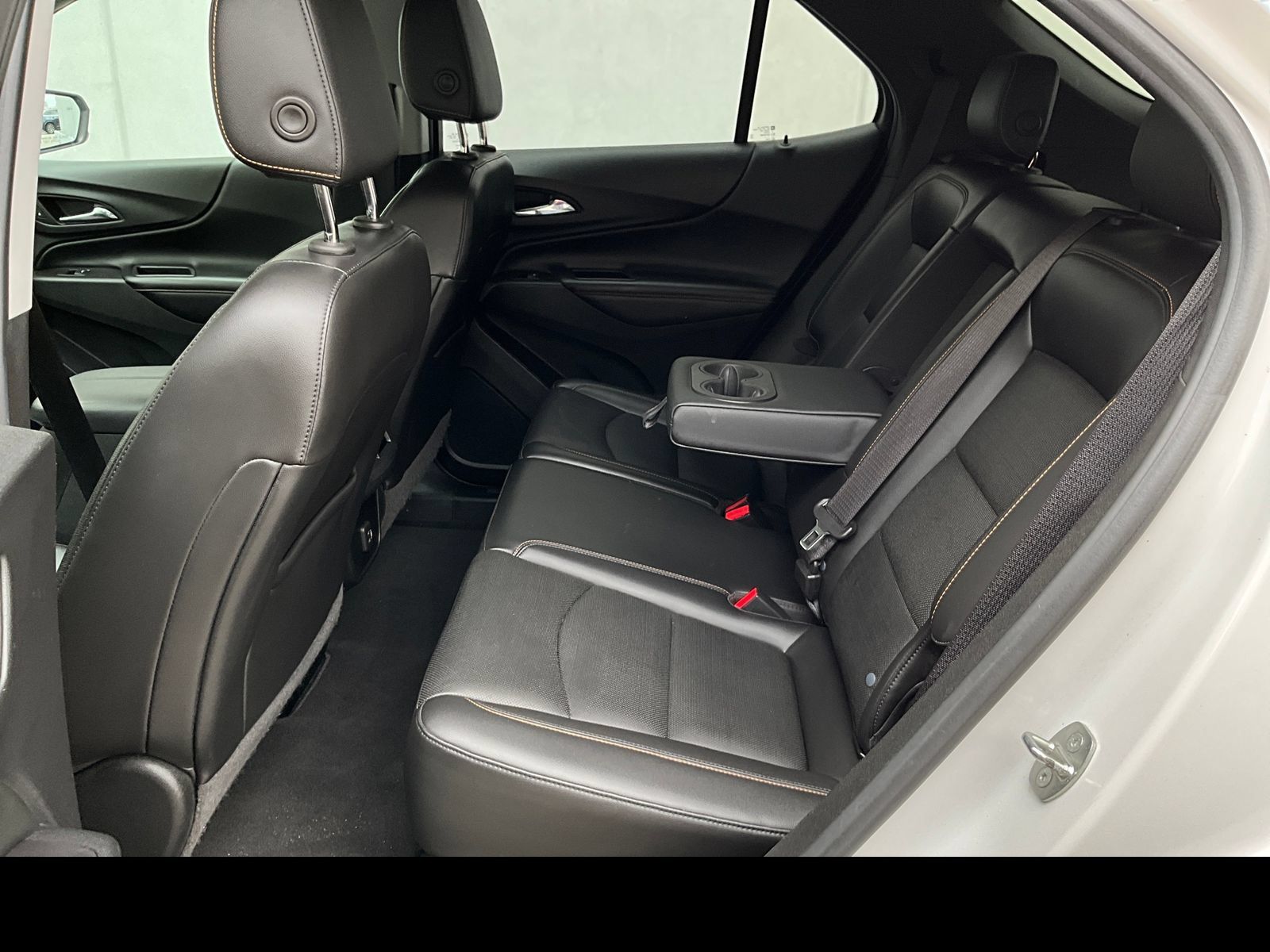 Used 2020 Chevrolet Equinox Premier AWD/4WD image 20