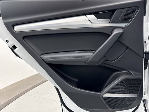 Used 2024 Audi Q5 2.0T Premium Plus image 40