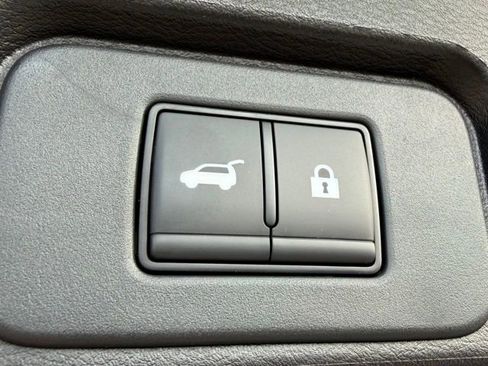 New 2026 Nissan Rogue SV image 10