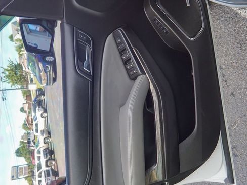 Used 2016 Chevrolet Tahoe LT AWD/4WD image 17