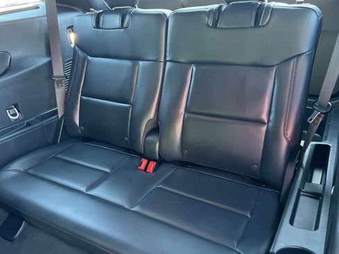 Certified 2025 Ford Explorer ST w/ Sun And Sound Package AWD/4WD image 16