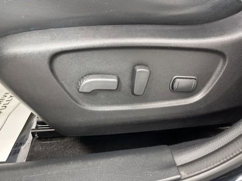 Used 2014 Nissan Rogue SL FWD image 33