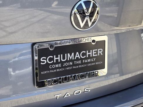 Certified 2023 Volkswagen Taos S FWD image 9