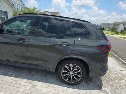 Used 2025 BMW X5 xDrive40i w/ Executive Package AWD/4WD image 9