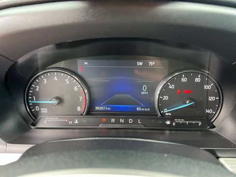 Used 2023 Ford Explorer XLT w/ Equipment Group 202A AWD/4WD image 20