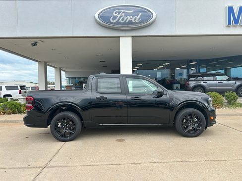 New 2026 Ford Maverick Lobo AWD/4WD image 7