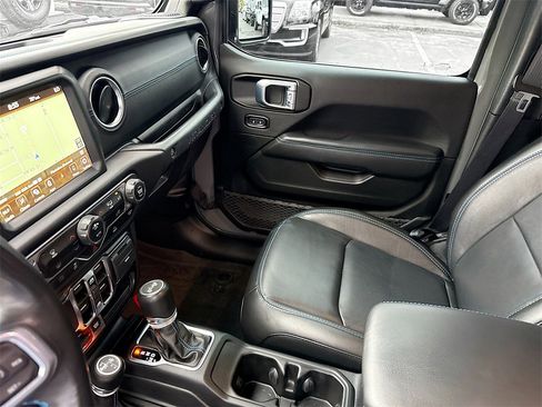 Used 2022 Jeep Wrangler Unlimited Rubicon 4xe w/ Steel Bumper Group image 26