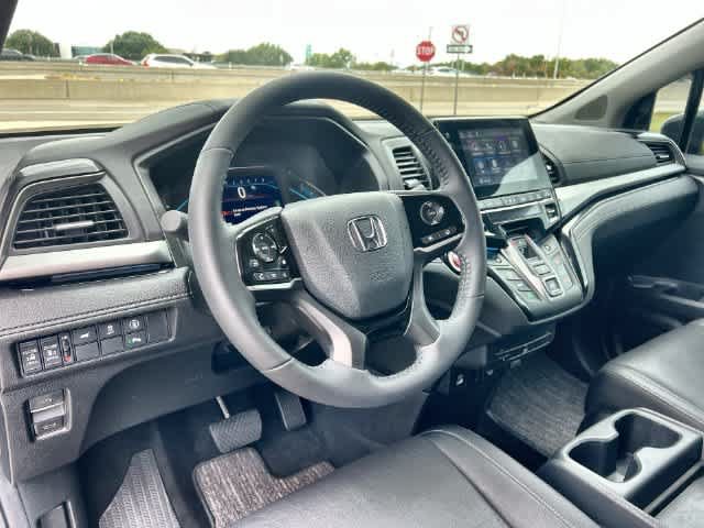 Used 2024 Honda Odyssey Touring image 15
