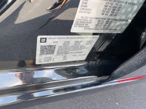 Used 2020 Chevrolet Silverado 1500 Custom w/ Custom Value Package image 22