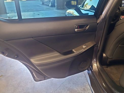 Used 2022 Lexus IS 350 F Sport image 13