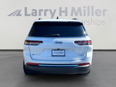 Used 2021 Jeep Grand Cherokee L Laredo w/ Luxury Tech Group I image 4