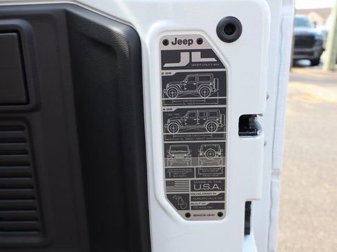 New 2026 Jeep Wrangler Unlimited Rubicon image 37