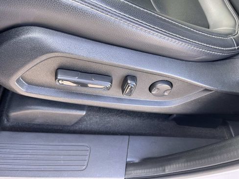 Used 2023 Honda Pilot EX-L image 17